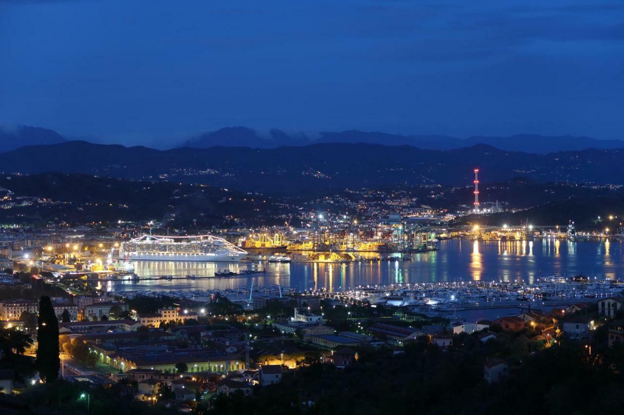 Gli Ulivi Sul Golfo E Le 5 Terre Apartment La Spezia Bagian luar foto