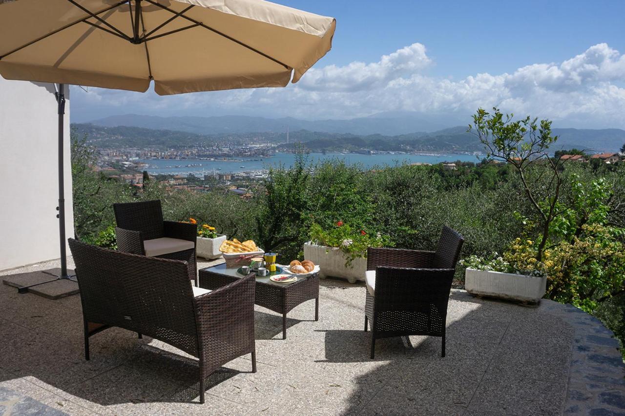 Gli Ulivi Sul Golfo E Le 5 Terre Apartment La Spezia Bagian luar foto